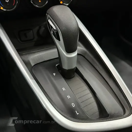 ONIX HATCH LTZ 1.0 12V TB Flex 5p Aut.