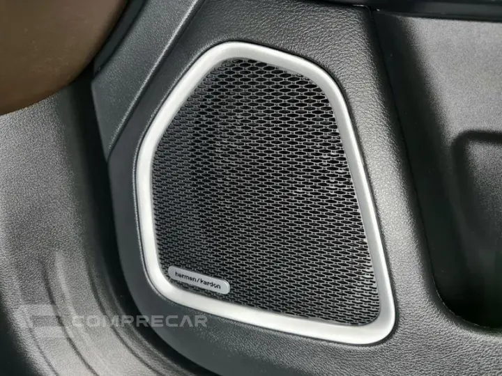 COMMANDER OVERLAND T270 1.3 TB FLEX AUT