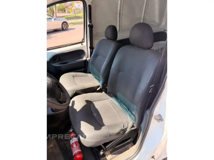 KANGOO 1.6 EXPRESS 16V FLEX 3P MANUAL