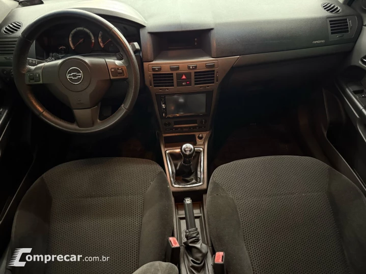 VECTRA 2.0 MPFI GT Hatch 8V