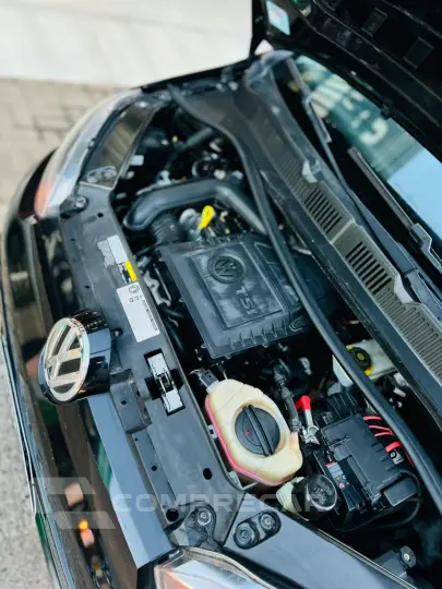 UP 1.0 TSI Move UP 12V