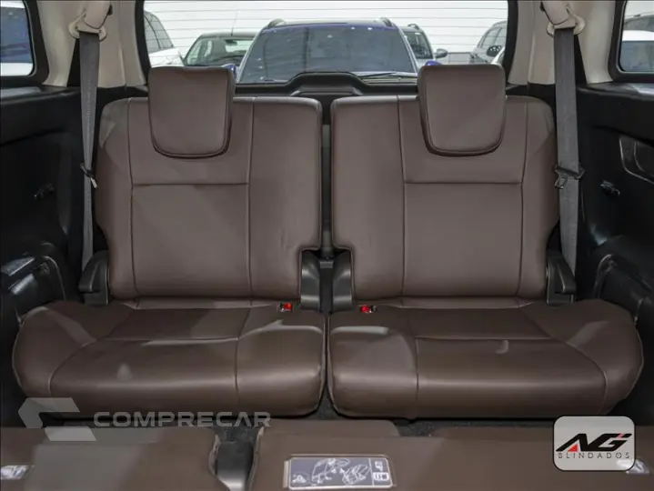 HILUX SW4 2.7 SRV 7 Lugares 4X2 16V