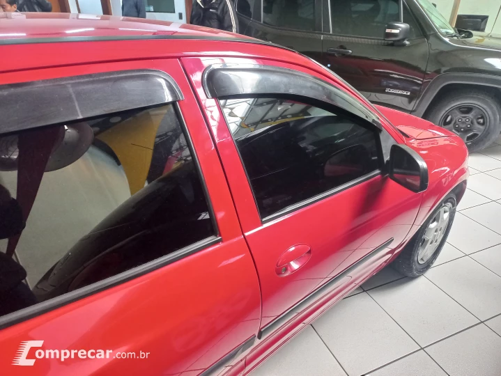 CELTA 1.0 MPFI LT 8V