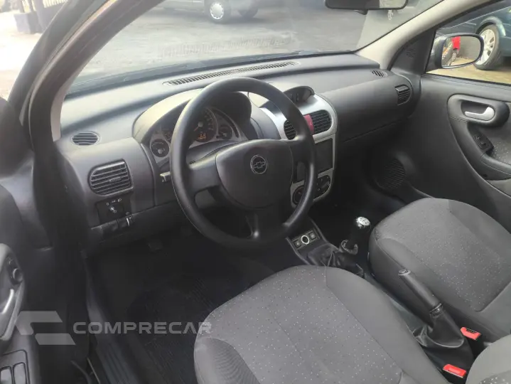 CORSA 1.4 MPFI Maxx Sedan 8V