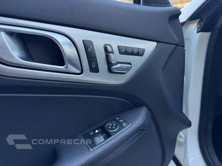 Slc 300 2.0 Cgi Gasolina 9G-Tronic