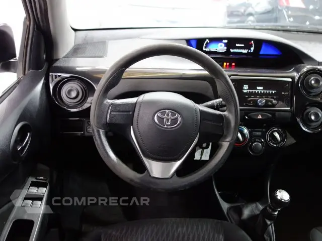 ETIOS HATCH - 1.3 X 16V 4P MANUAL