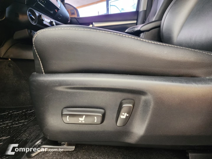 Hilux CD SRX 4x4 2.8 TDI 16V Diesel Aut.