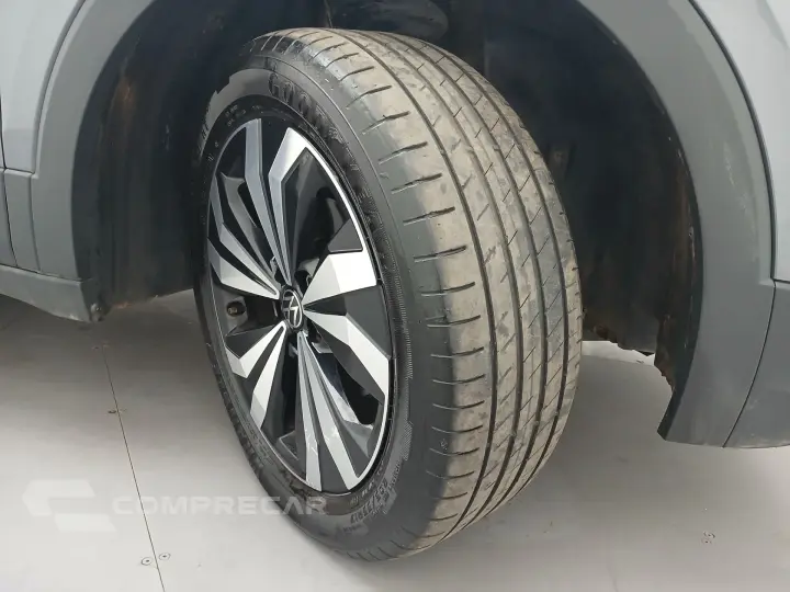 T-CROSS 1.0 200 TSI TOTAL FLEX AUTOMÁTICO
