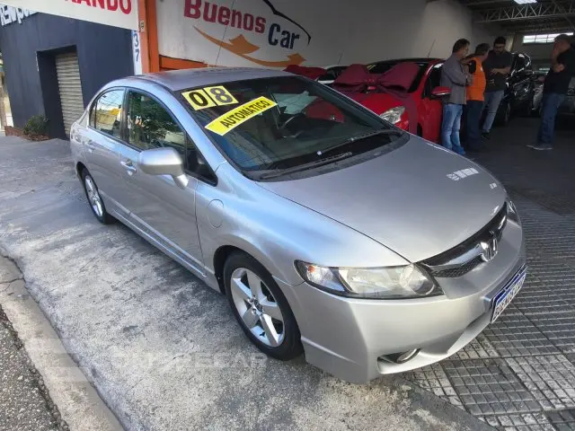 CIVIC - 1.8 LXS 16V 4P AUTOMÁTICO