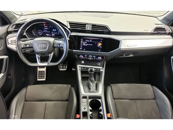 Q3 1.4 35 TFSI FLEX BLACK S TRONIC