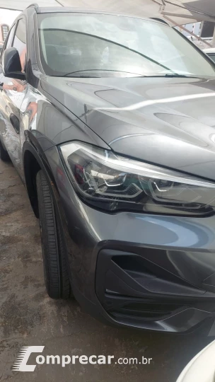 BMW X.I