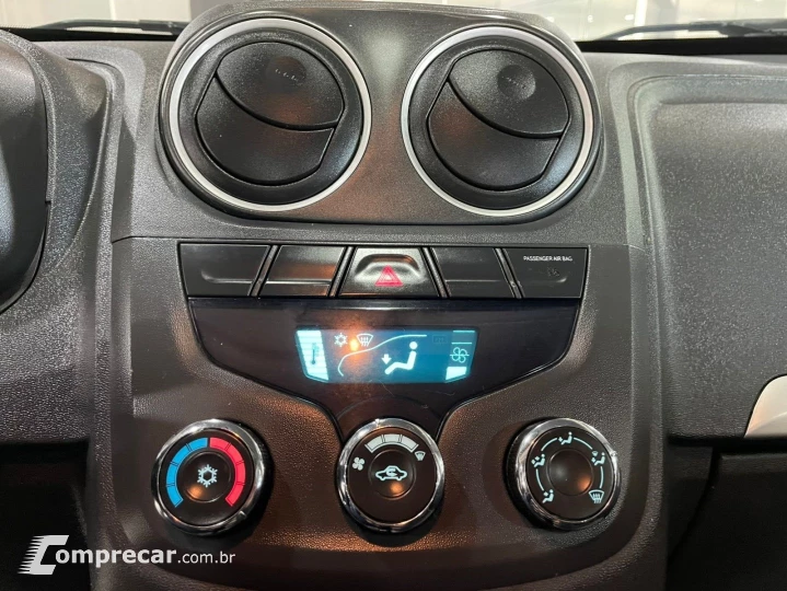 MONTANA 1.4 MPFI LS CS 8V FLEX 2P MANUAL