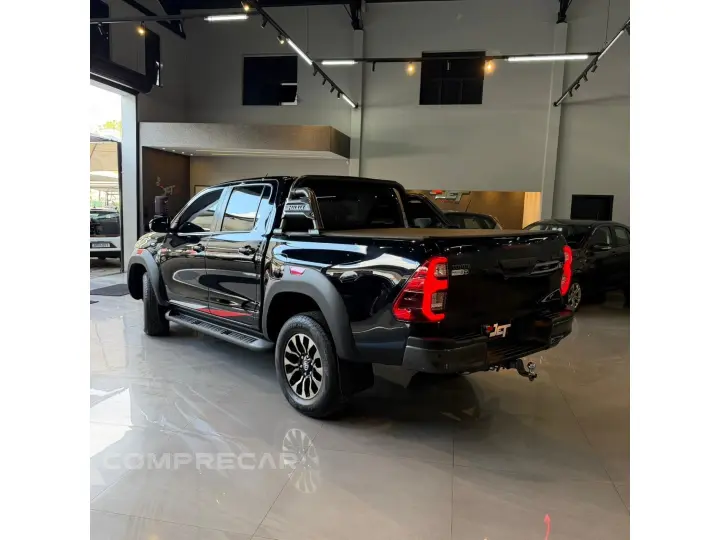 HILUX 2.8 D-4D TURBO DIESEL CD GR-S 4X4 AUTOMÁTICO