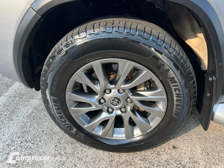 HILUX SW4 2.8 D-4d Turbo SRX 7L 4X4