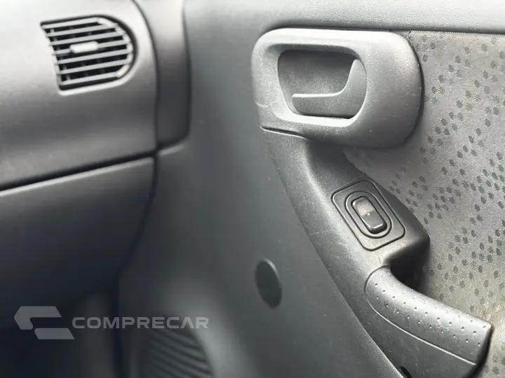 Corsa Hatch Maxx 1.4 (Flex)