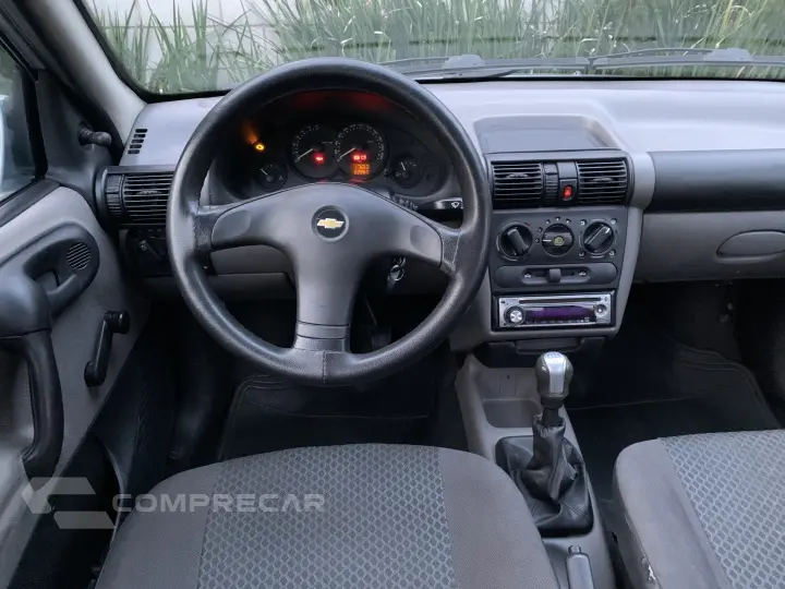 CLASSIC 1.0 MPFI LS 8V FLEX 4P MANUAL