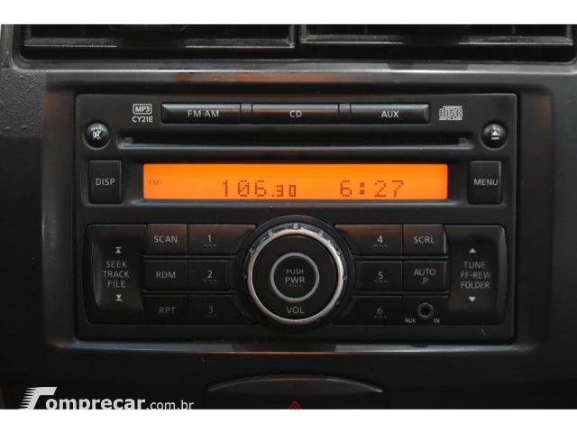 LIVINA - 1.8 SL 16V 4P AUTOMÁTICO