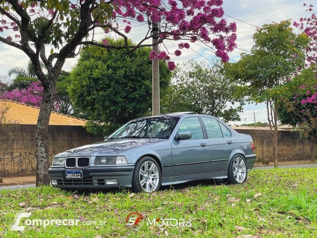 325i - 2.5 SEDAN 24V 4P AUTOMÁTICO