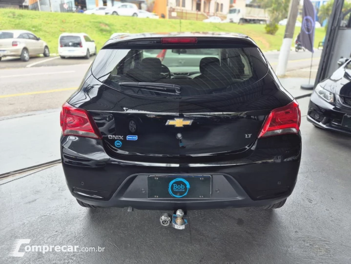 ONIX HATCH LT 1.0 8V FlexPower 5p Mec.
