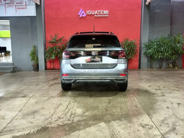 T-CROSS 1.0 200 TSI TOTAL FLEX COMFORTLINE AUTOMÁTICO