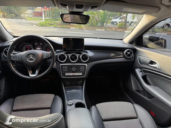 CLA-180 1.6 16V 122cv Aut.