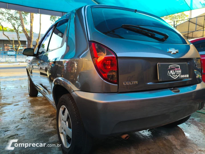 CELTA 1.0 MPFI LT 8V