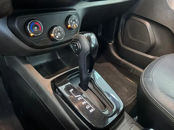 SPIN PREMIER 1.8 8V Econo.Flex 5p Aut.