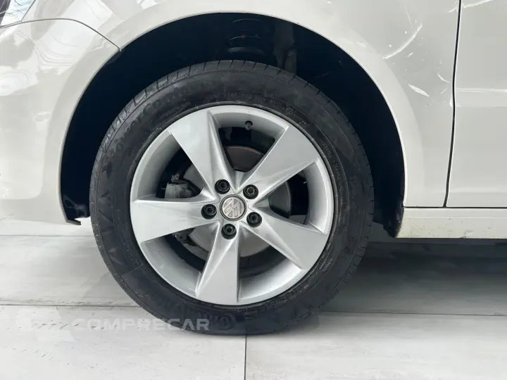 Fox Rock in Rio 1.6 Mi Total Flex 8V 5p