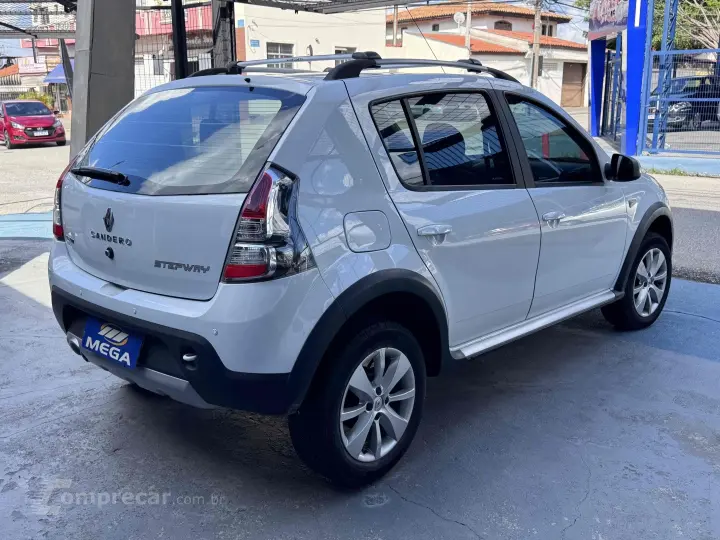 SANDERO 1.6 STEPWAY 16V FLEX 4P AUTOMÁTICO