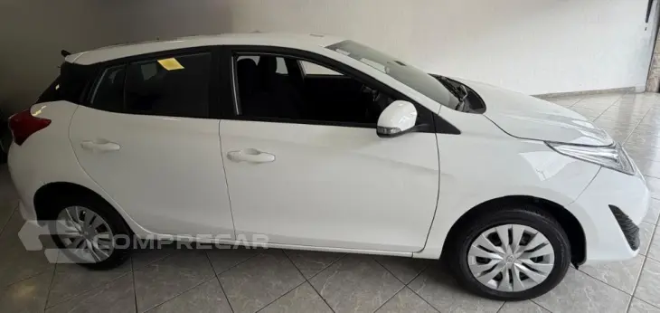 YARIS XL Live 1.3 Flex 16V 5p Aut.