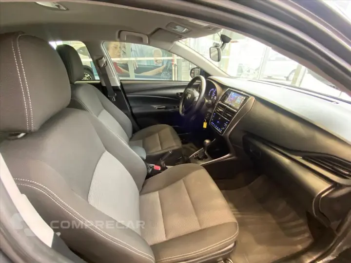 YARIS 1.5 16V FLEX SEDAN XL MULTIDRIVE