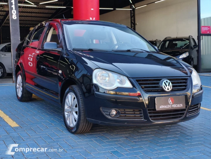 Polo Sedan 1.6 Mi Total Flex 8V 4p