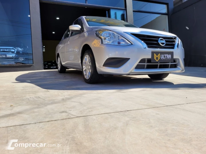 VERSA 1.0 12V FlexStart 4p Mec.