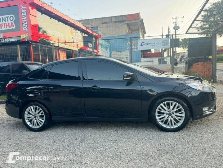 FOCUS 2.0 SE Sedan 16V