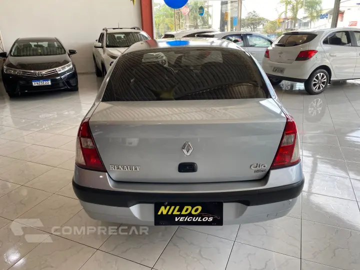 CLIO 1.6 Privilége Sedan 16V