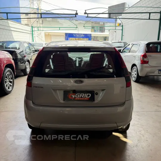 FIESTA 1.6 MPI Class Hatch 8V