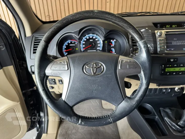 HILUX SW4 3.0 SRV 4X4 7 LUGARES 16V TURBO INTERCOOLER DIESEL