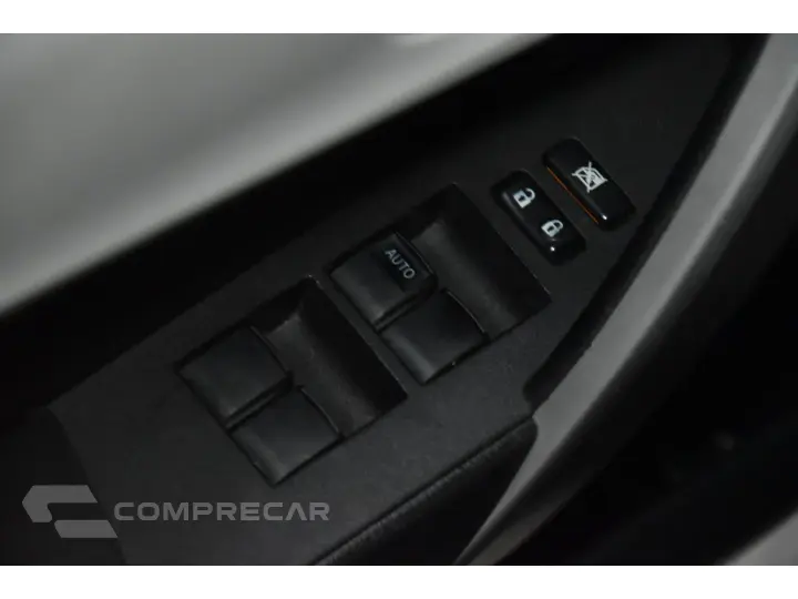 COROLLA 1.8 GLI 16V FLEX 4P AUTOMÁTICO