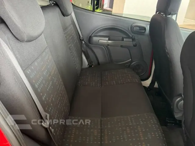 UNO - 1.0 EVO VIVACE 8V 4P MANUAL