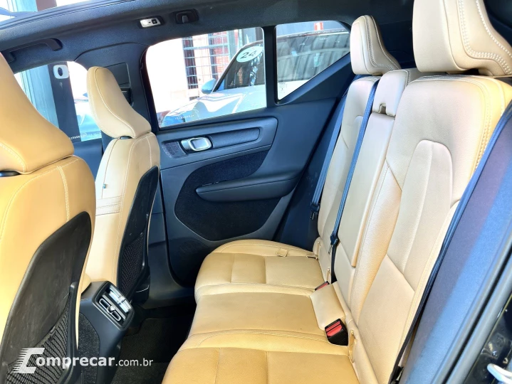 XC40 2.0 T4 GASOLINA INSCRIPTION GEARTRONIC