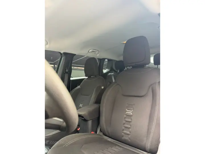 RENEGADE 1.3 T270 TURBO FLEX SPORT AT6