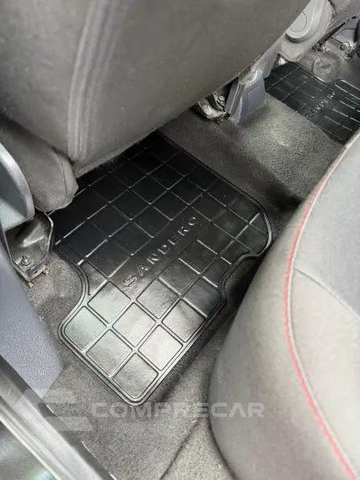 SANDERO 2.0 16V RS Racing Spirit