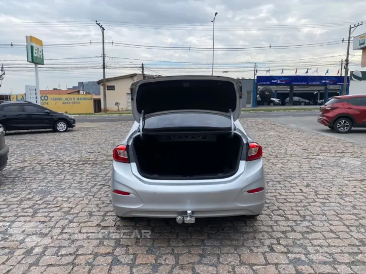 CRUZE 1.4 LT