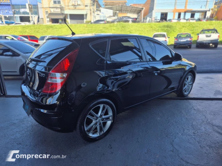 i30 2.0 16V 145cv 5p Mec.