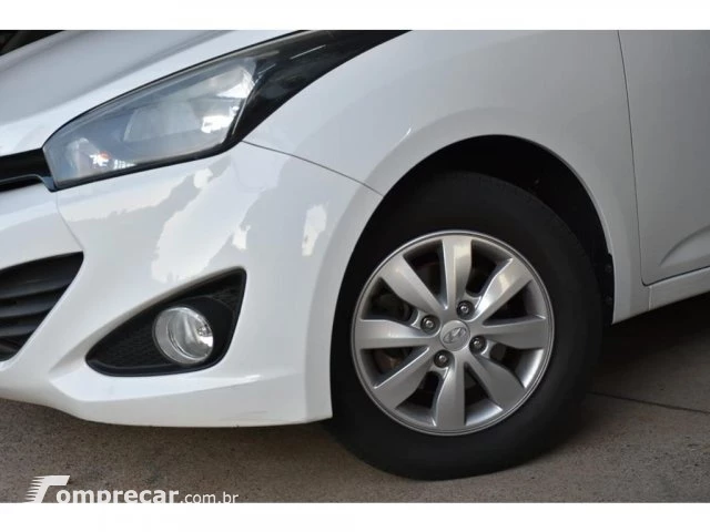 HB20 - 1.6 COMFORT PLUS 16V 4P MANUAL