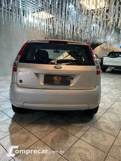 FIESTA 1.0 MPI Class Hatch 8V