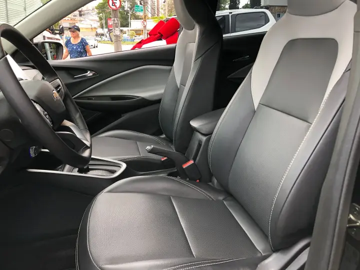 Onix 1.0 Turbo Flex Plus Premier Automático