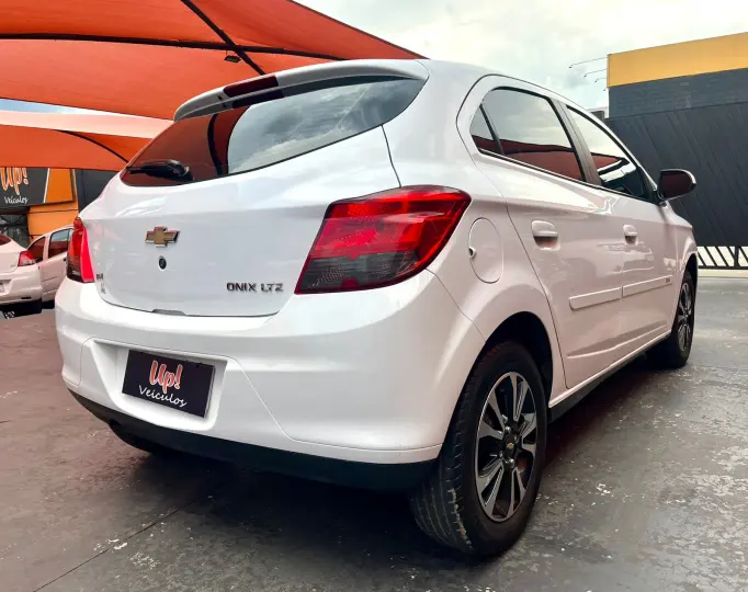 ONIX 1.4 MPFI LTZ 8V