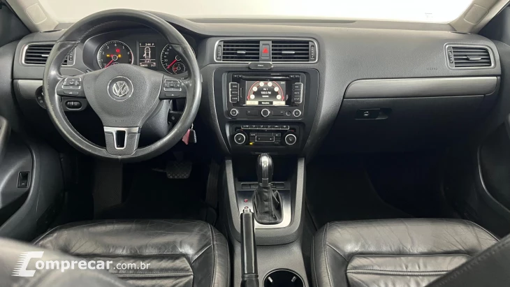 JETTA Highline 2.0 TSI 16V 4p Tiptronic