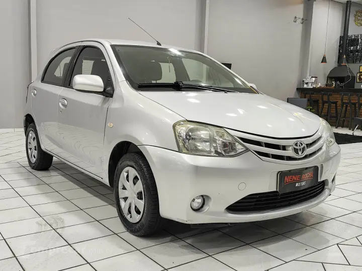ETIOS XS  1.3 Flex 16V 5p Mec.